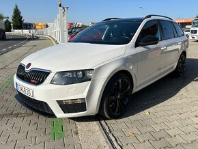 Škoda Octavia Combi 2.0 TDI DPF RS DSG - 3