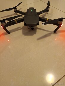 Dron DJI Mavic Pro - 3