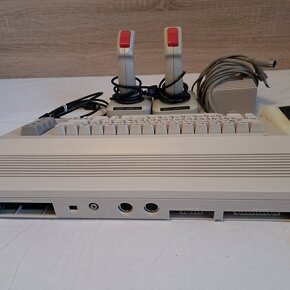 Commodore 64 zostava - 3