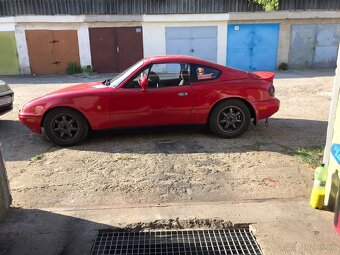 Mazda miata MX-5 fastback hardtop - 3