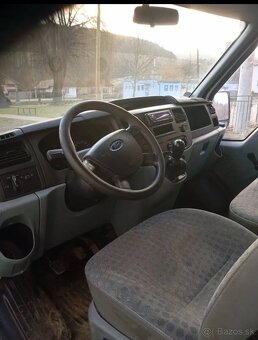 9 miestne  Ford transit turneo 2.2 TDCI 81 kw - 3