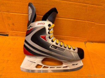 BRUSLE BAUER VAPOR PRO, vel. 44,5/9 - 3