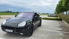 PORSCHE CAYENNE S - 3