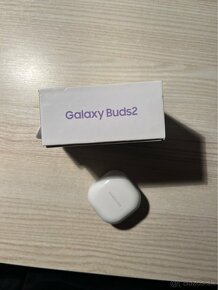 Samsung Galaxy Buds 2 purple - 3