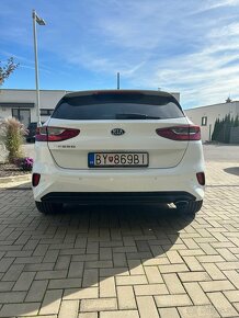 Kia CEED 1.4 MPi Silver, Casa White - 3