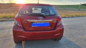 TOYOTA Yaris 1.0 , SR,r.2013 - 3