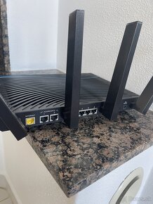 NETGEAR ROUTER NIGHTHAWK X8 - 3