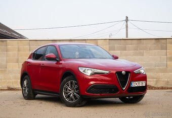 Alfa Romeo Stelvio - 3