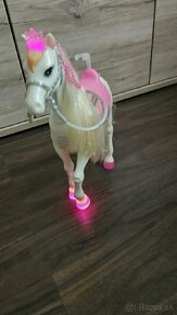 Barbie Princess adventure horse - 3