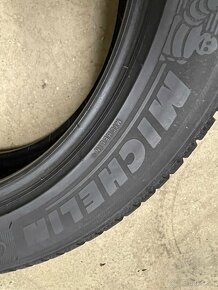 Michelin 215/55 R18 2x=70€ - 3