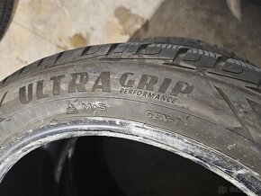 Zimné Pneu GoodYear UltraGripPerformance 275/45 R20 - 3