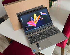 15.6/Lenovo/Notebook/4GB RAM DDR4/128GB NVMe/Intel HD Graf - 3