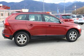 Volvo XC 60 2,4 D4 AWD 120 kW MOMENTUM - 3