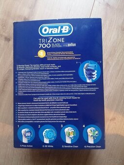 Zubná kefka Oral B Tri Zone 700 - 3