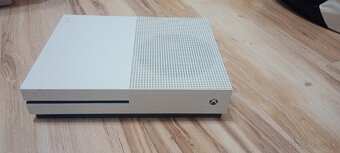 Predám xbox one s - 3