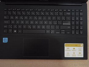 Asus Vivobook GO 15E - 3