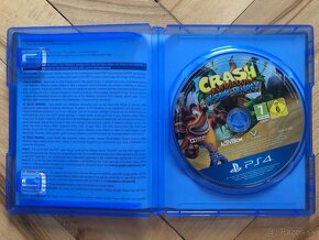 CRASH TRILOGY - PS4 - 3