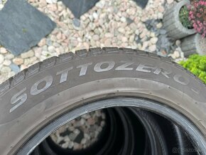 235/55 R17 103V - 3