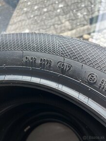 Zimné pneu CONTINENTAL 215/55 R17 - 3