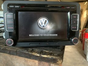 Autoradio orig Vw s veľkým dotyk displejom - 3