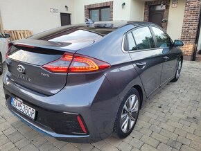 Predám Hyundai IONIQ 1,6 PHEV hybrid, 1/2020 - 3