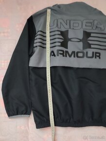 Chlapčenská prechodná bunda Under Armour, veľ. 122 - 3