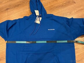 Balenciaga mikina. - 3