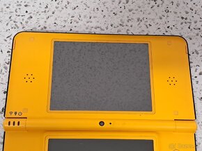 ☆ NINTENDO DSi XL - 3