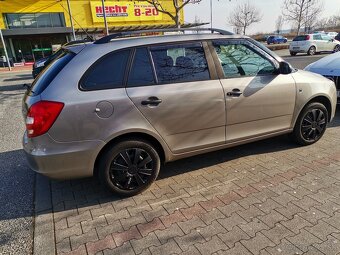 Škoda Fabia 2 kombi 1,2 benzín 44kw - 3