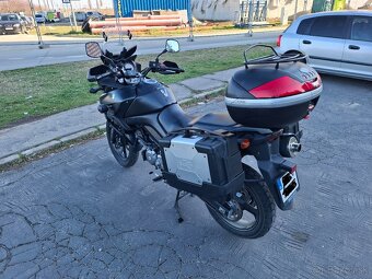 Suzuki DL650 V-strom - 3