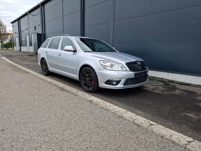 Škoda Octavia Combi 2.0 TDI RS DSG - 3