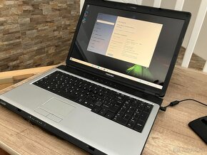 Toshiba Satellite L350 - 3