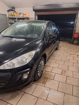 Peugeot 308 1.4 i - 3