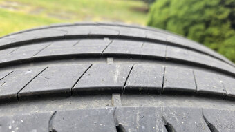 PIRELLI SCORPION - 225/45 r19 letní - 3