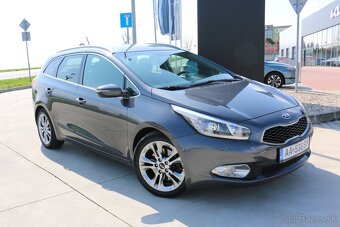 Kia CEED SW 1,6 CRDi 94kw Platinum - 3