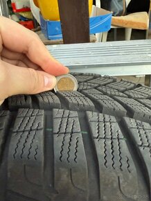 Zimné pneumatiky 215/55R17 98V Goodyear ULTRAGRIP - 3