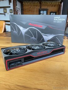 AMD Radeon 6800 - 16GB - 3