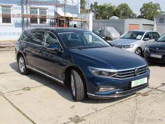 Volkswagen Passat Variant 2.0 TDI EVO Elegance DSG - 3