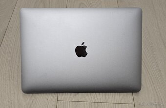 PREDÁM MacBook Pro (13-palcový, 2017) i5/16GB/250GB - 3