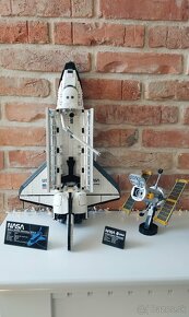 LEGO 10283 NASA raketoplán Discovery - 3