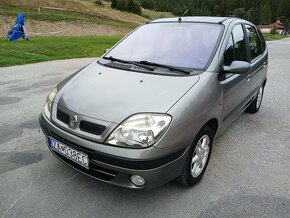 Renault Megane Scenic 1.9 - 3