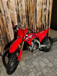 Honda CRF 250R 2024 - 3