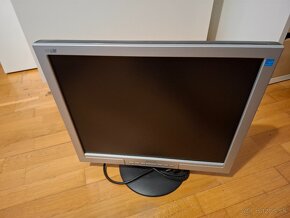 LCD monitor Philips - 3