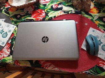 Notebook HP 15.6", 4GB grafická pamäť a 8GB RAM - 3