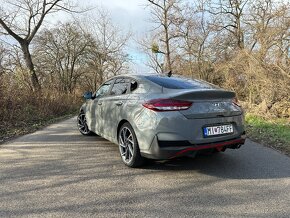 Hyundai i30 Fastback 1.5 T-GDi mHEV N Line DCT - 3