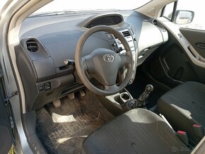 TOYOTA YARIS 1.4 - 3