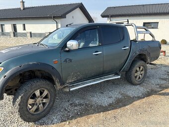 Mitsubishi L 200 - 3