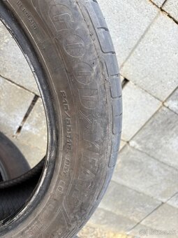 Predam letne pneu Good Year 215/55 R18 - 3