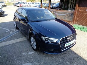 Audi A3 Sportback 1.6 TDI Basis S tronic 104 000km - 3