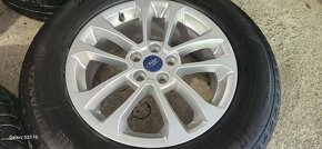 Predám krásny zanovný letný komplet Ford Kuga 225/65 R17 - 3